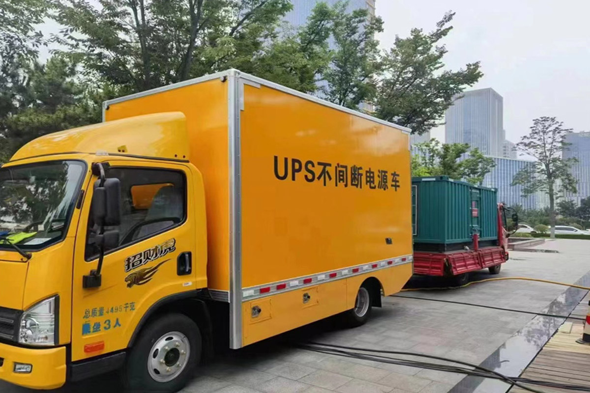 七坊镇发电机租赁施工现场