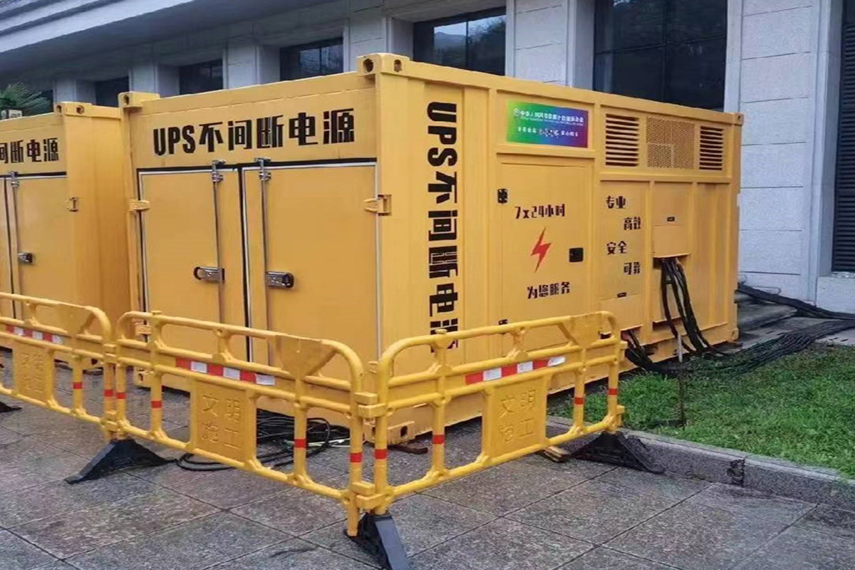 七坊镇发电机租赁施工现场